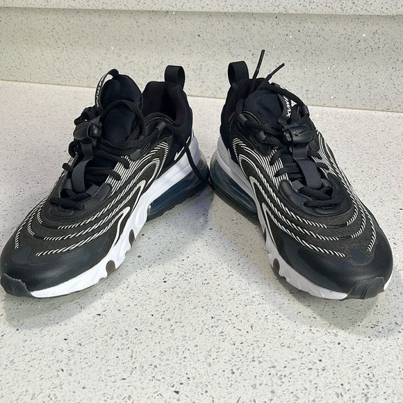 Nike Air Max 270 React ENG - Picture 7 of 7